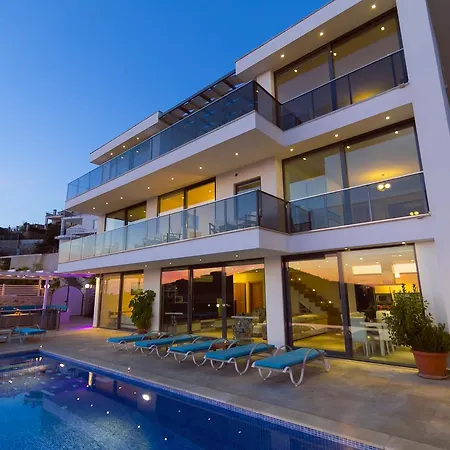 Villa Ela
