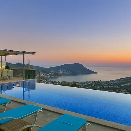 Villa Villa Ela *