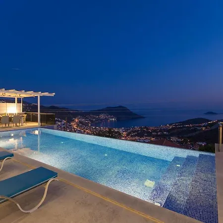 Villa Ela Βίλα Καλκάν